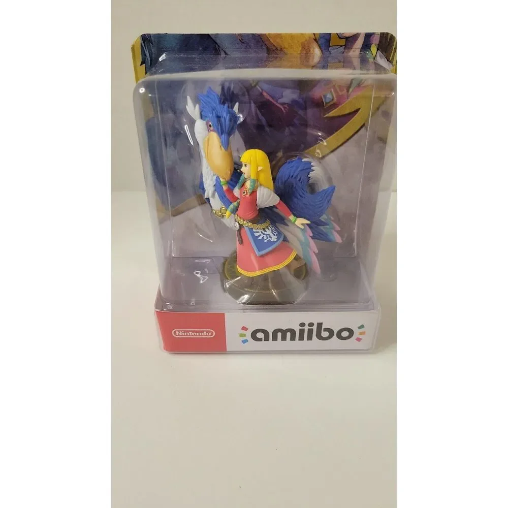 Nintendo amiibo The Legend of Zelda: Skyward Sword Zelda and Loftwing Figure